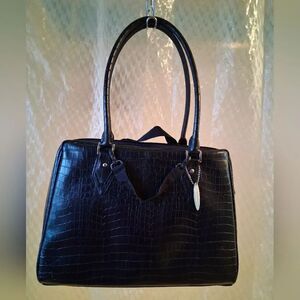 Mobile Edge Elegant Black Faux Crocodile-Embossed Workbag